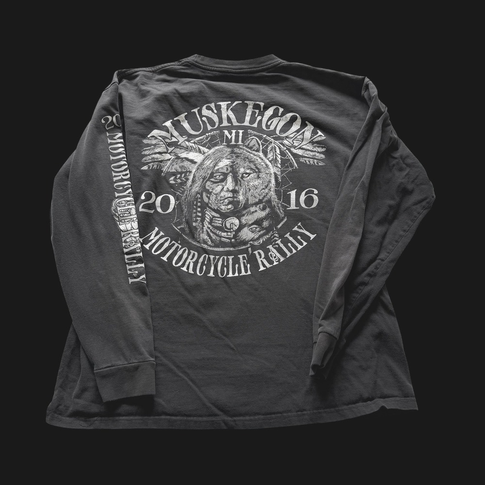 2016 Muskegon MI Motorcycle Rally Long Sleeve T-Shirt Black Large